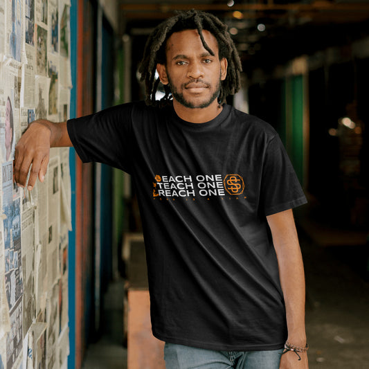 Each1 V.2 Tee